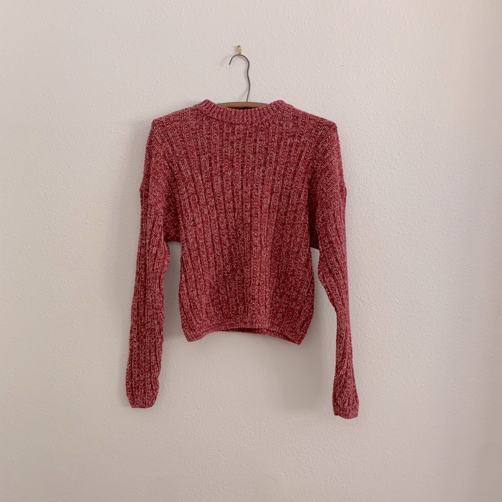 Universal thread crew sweater size small